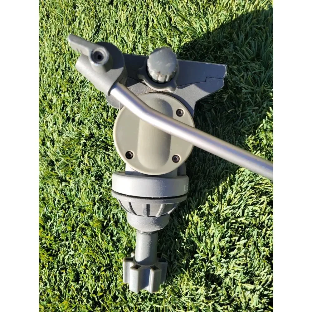 Matthews Studio Equipment M25 Tripod Head Good Working Condition Photography